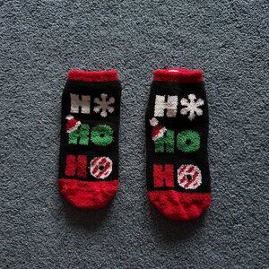 Unbranded Children's Multicolor Christmas Holiday "Ho Ho Ho" Socks One Size